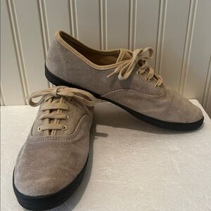 Bijou suede lace Up Sneaker Shoes women’s Size 10 beige